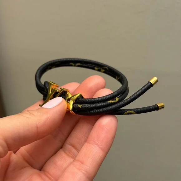 Gold lv leather black and tan Bracelet - Picture 5 of 11